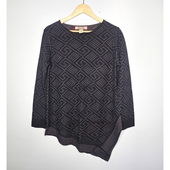 BEYOND THREADS Baby Alpaca Sweater Womens Medium Asymmetric Hem Geometric Print - Picture 1 of 7